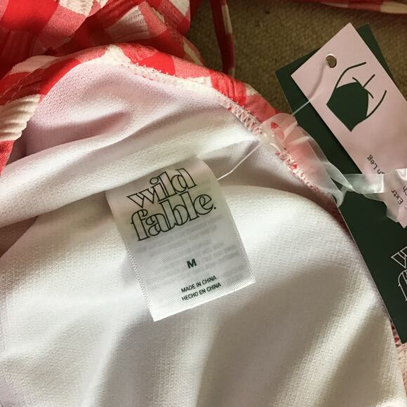 Wild Fable Women Red Gingham Retro/Pin Up 1 Piece High Cut Swimsuit Sz.Med NWOT - Picture 8 of 9